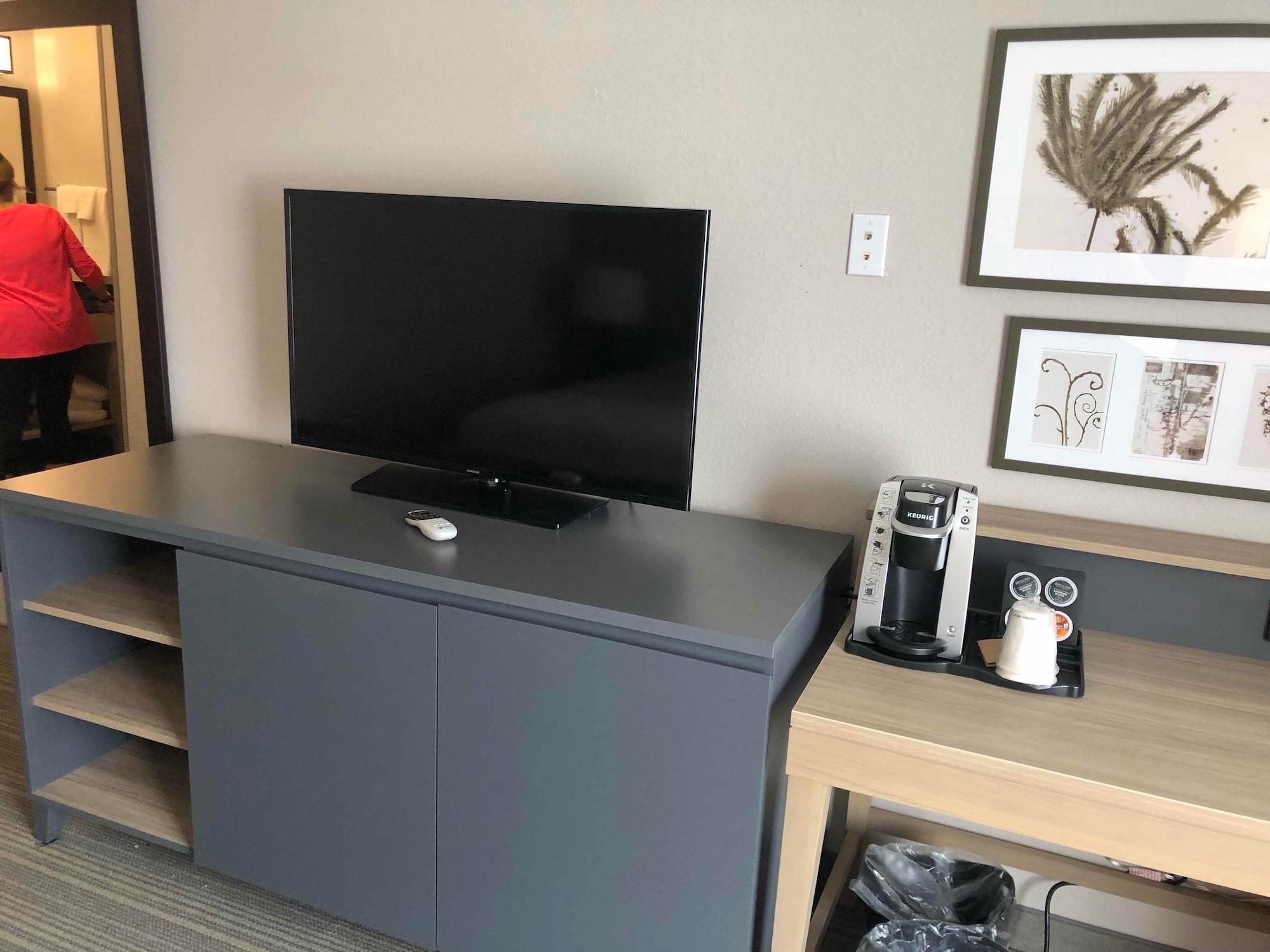 Country Inn & Suites By Radisson, Wichita East, Ks 外观 照片