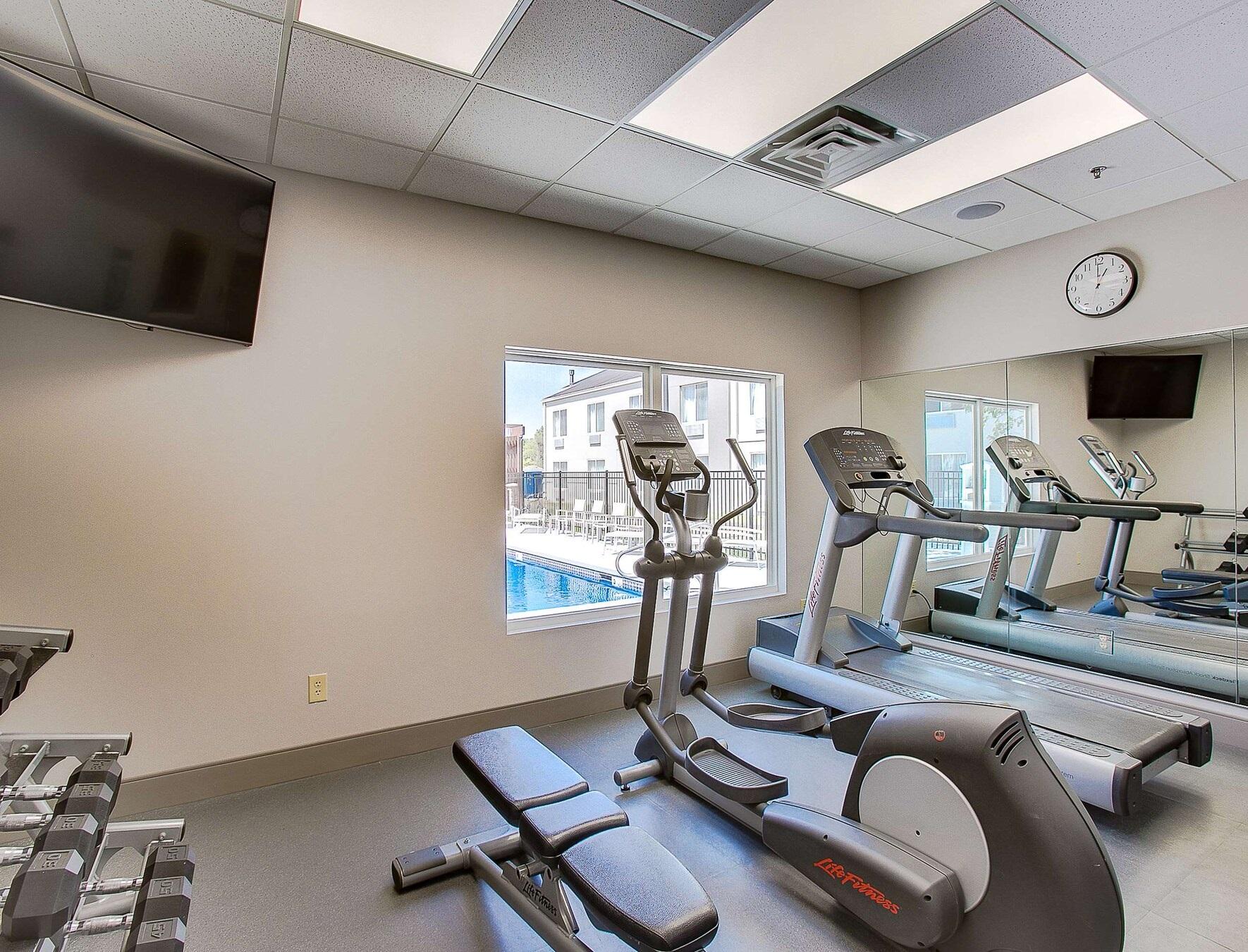Country Inn & Suites By Radisson, Wichita East, Ks 外观 照片