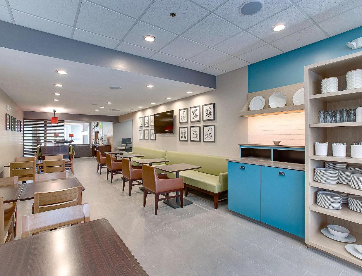 Country Inn & Suites By Radisson, Wichita East, Ks 外观 照片