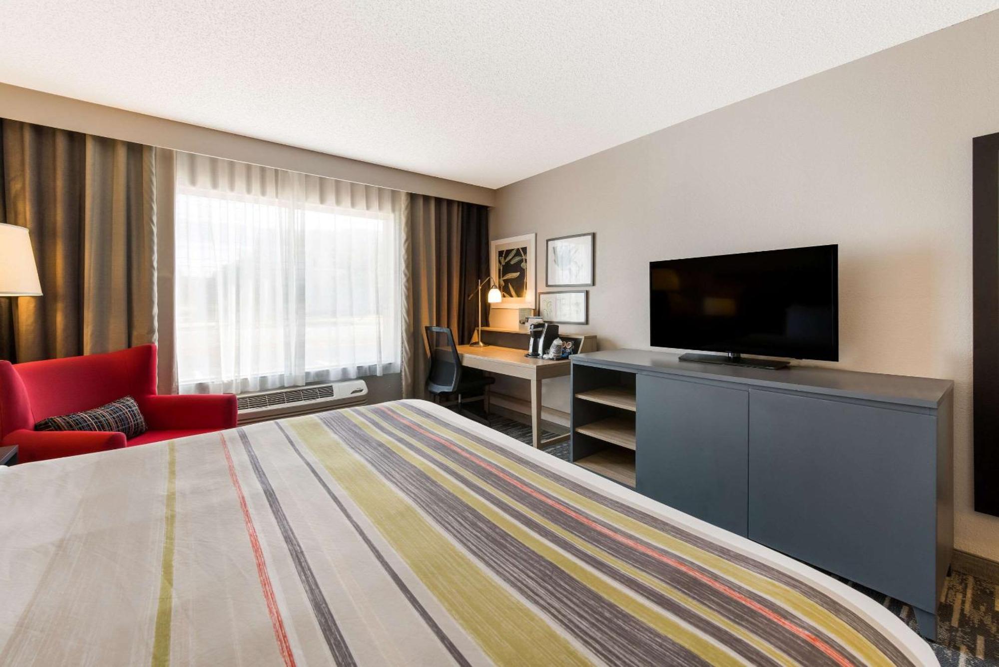 Country Inn & Suites By Radisson, Wichita East, Ks 外观 照片