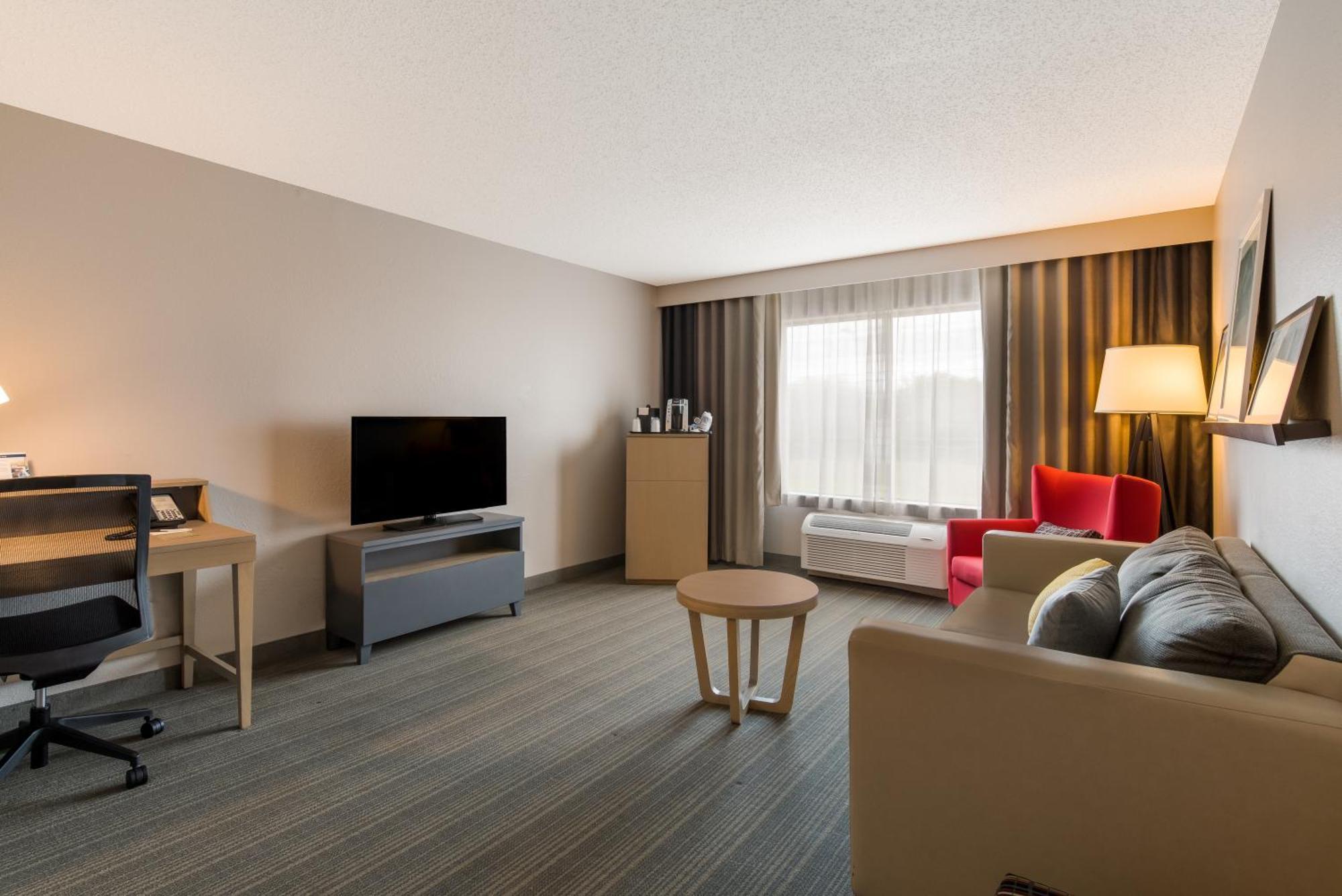 Country Inn & Suites By Radisson, Wichita East, Ks 外观 照片
