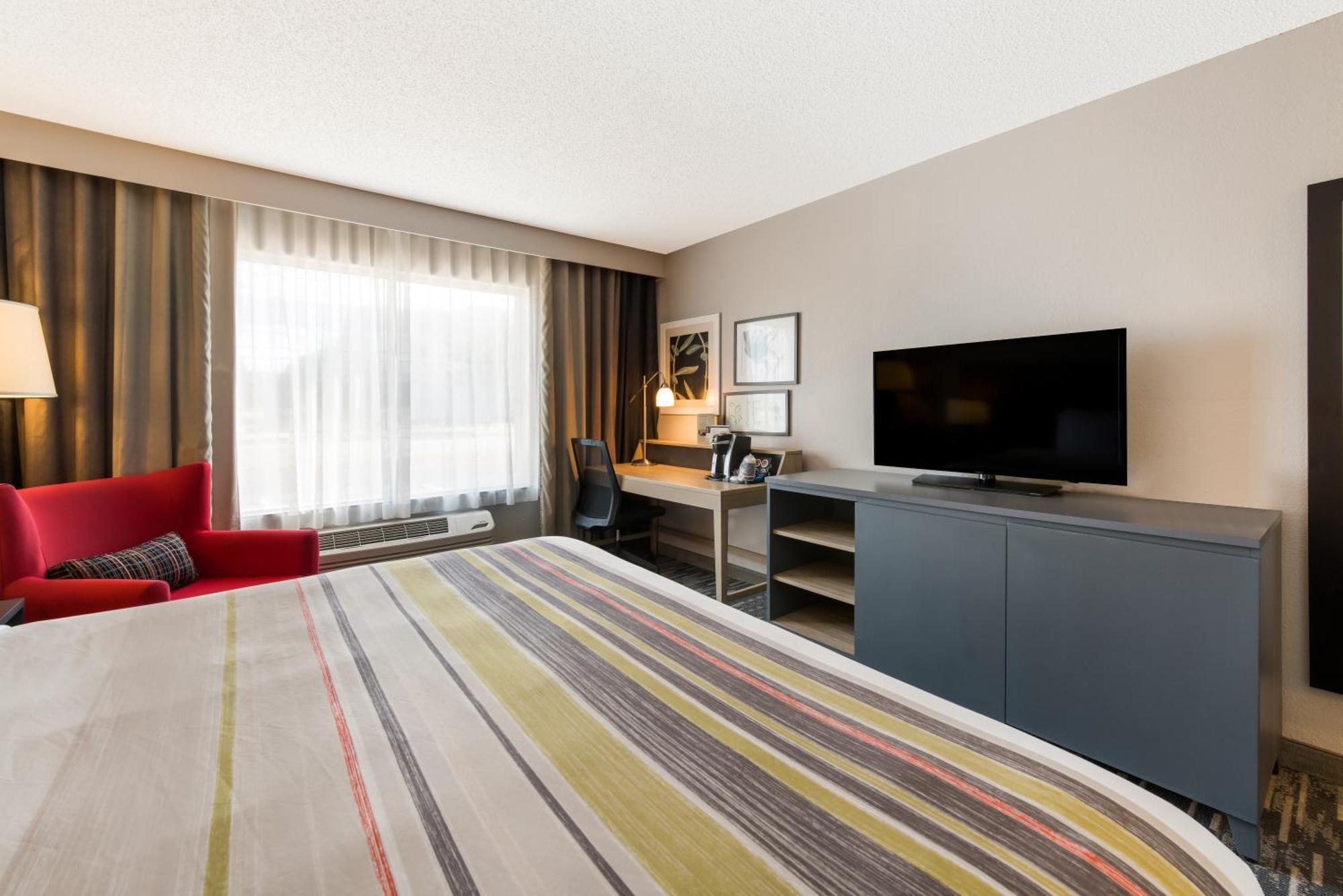 Country Inn & Suites By Radisson, Wichita East, Ks 外观 照片