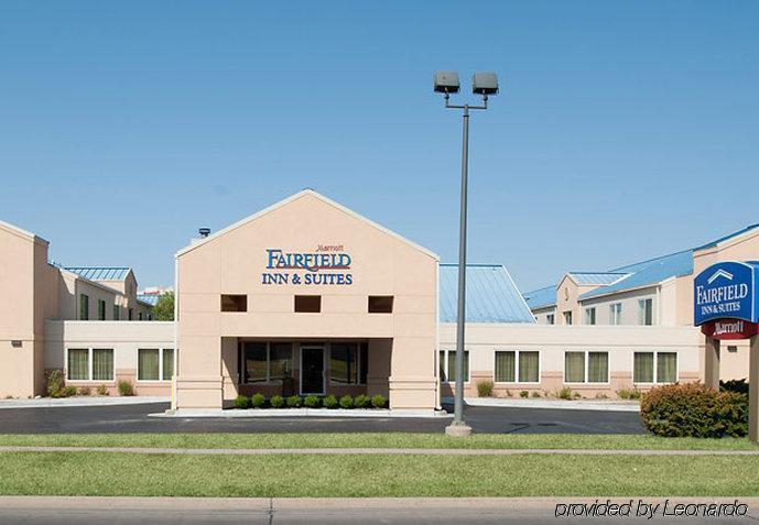 Country Inn & Suites By Radisson, Wichita East, Ks 外观 照片